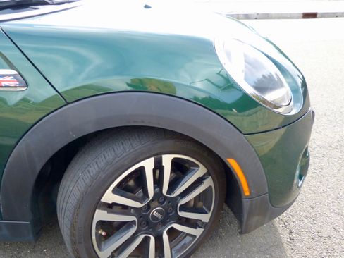 Used 2019 MINI Cooper S image 21