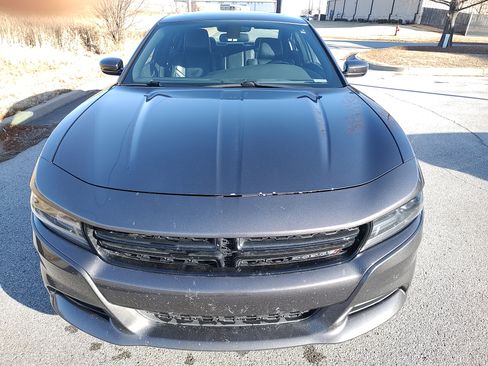 Used 2020 Dodge Charger SXT w/ Leather Interior Group image 10
