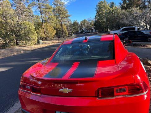 Used 2014 Chevrolet Camaro LT w/ Rear Vision Package image 2