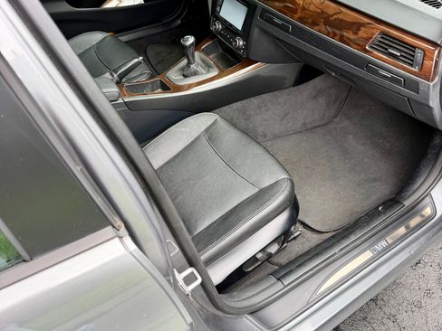 Used 2011 BMW 328i Sedan RWD image 10