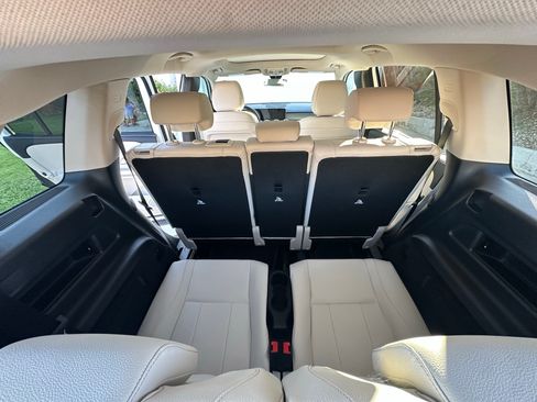 Used 2021 Mercedes-Benz GLB 250 image 25