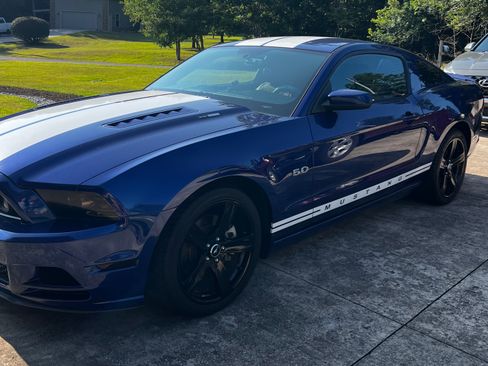 Used 2014 Ford Mustang GT Premium w/ Electronics Package image 2