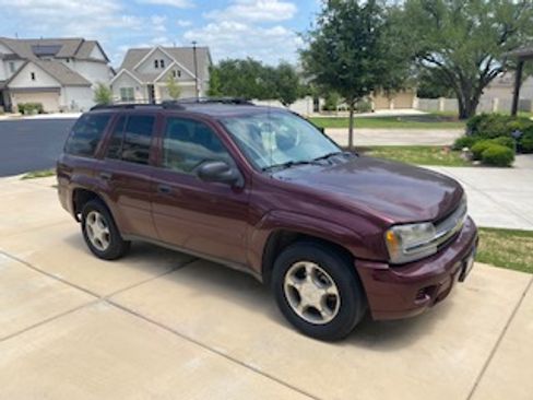 Used 2006 Chevrolet TrailBlazer LS w/ LS Preferred Equipment Group AWD/4WD image 1