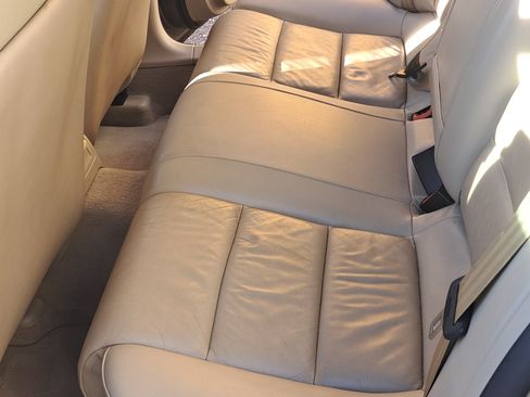 Used 2005 Audi A4 3.2 image 2