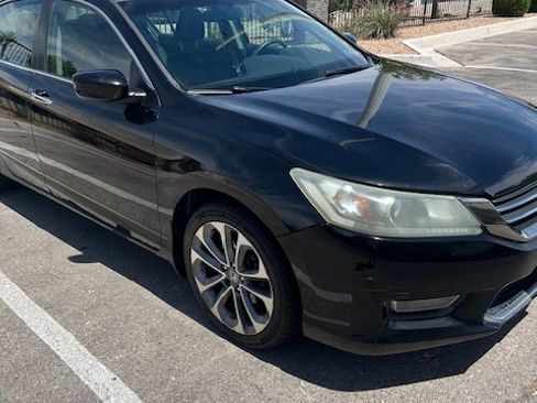 Used 2013 Honda Accord Sport image 6
