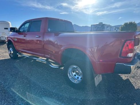Used 2012 RAM 3500 Laramie Longhorn w/ Max Tow Pkg image 5
