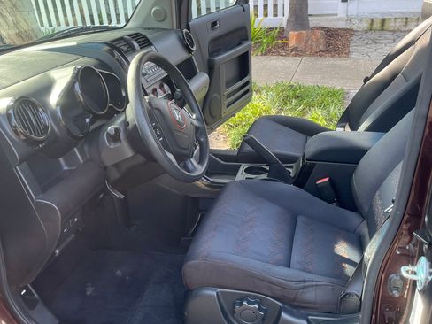 Used 2007 Honda Element SC image 9
