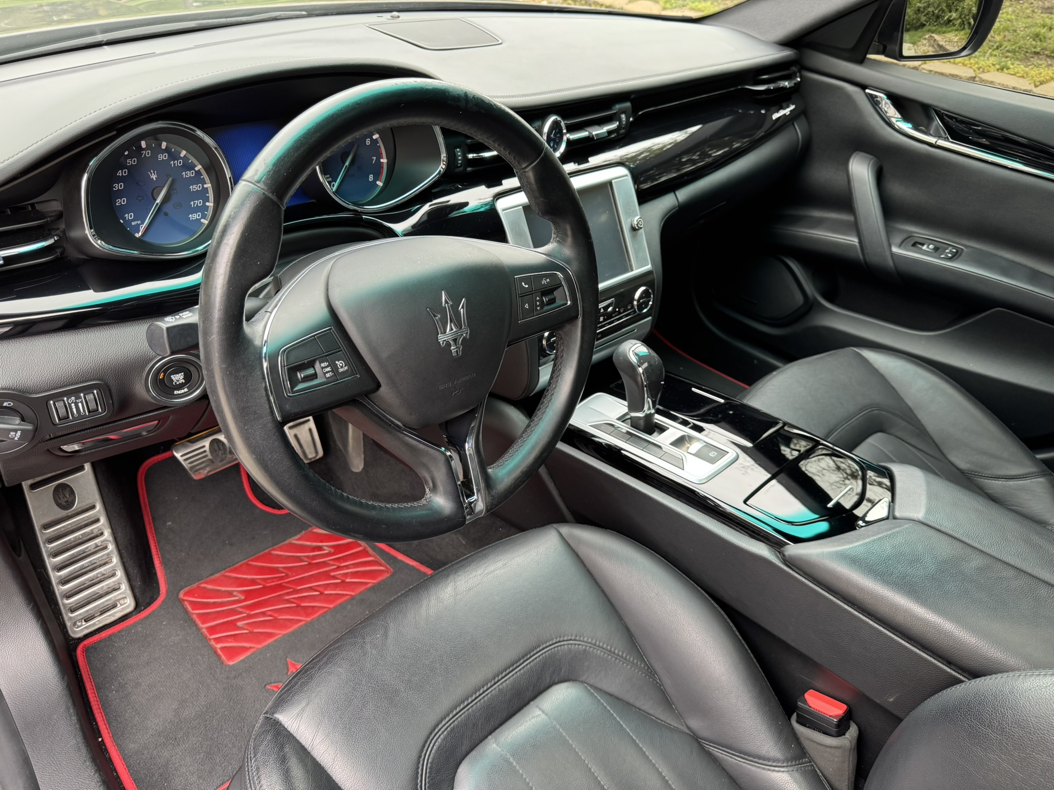 Used 2016 Maserati Quattroporte S RWD image 16