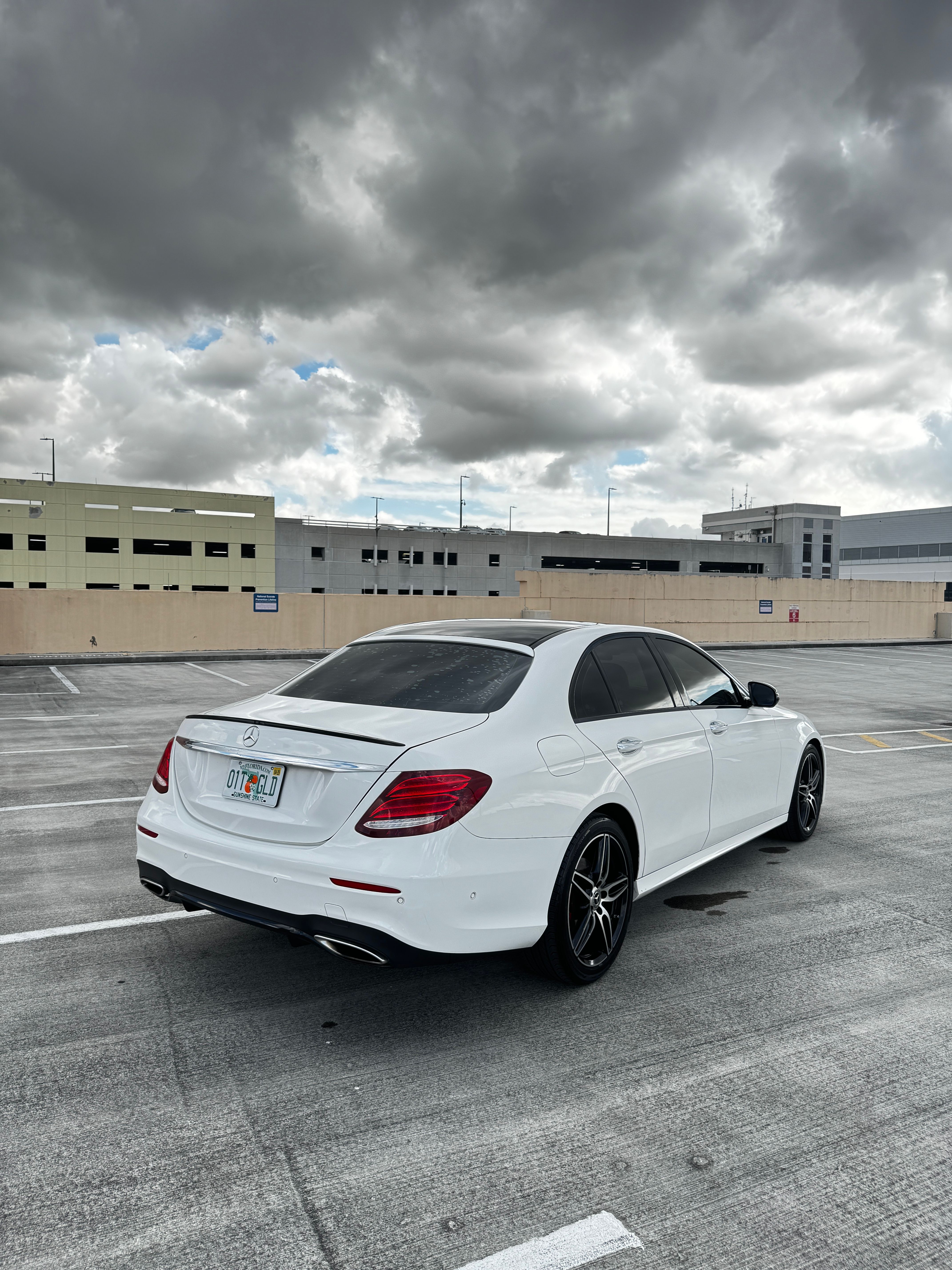 Used 2019 Mercedes-Benz E 300 image 5