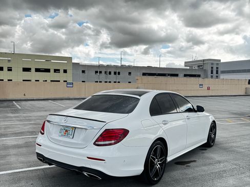 Used 2019 Mercedes-Benz E 300 image 5