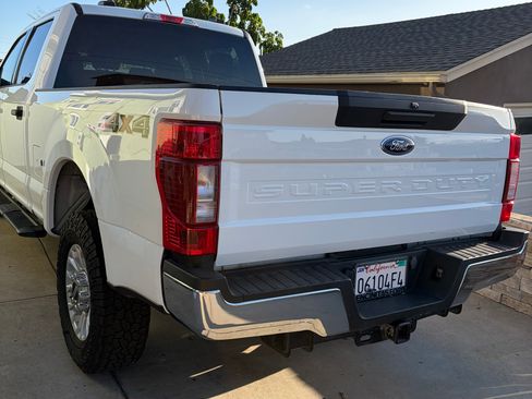 Used 2022 Ford F250 XLT AWD/4WD image 8