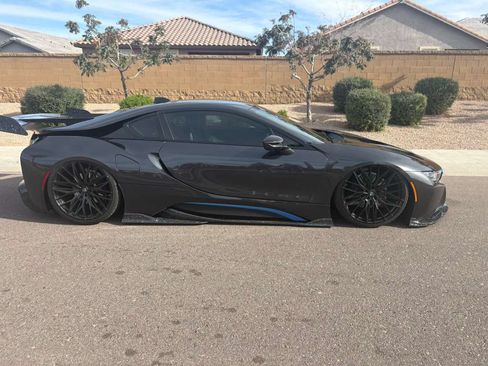 Used 2015 BMW i8 image 16