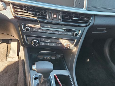 Used 2020 Kia Optima LX image 20