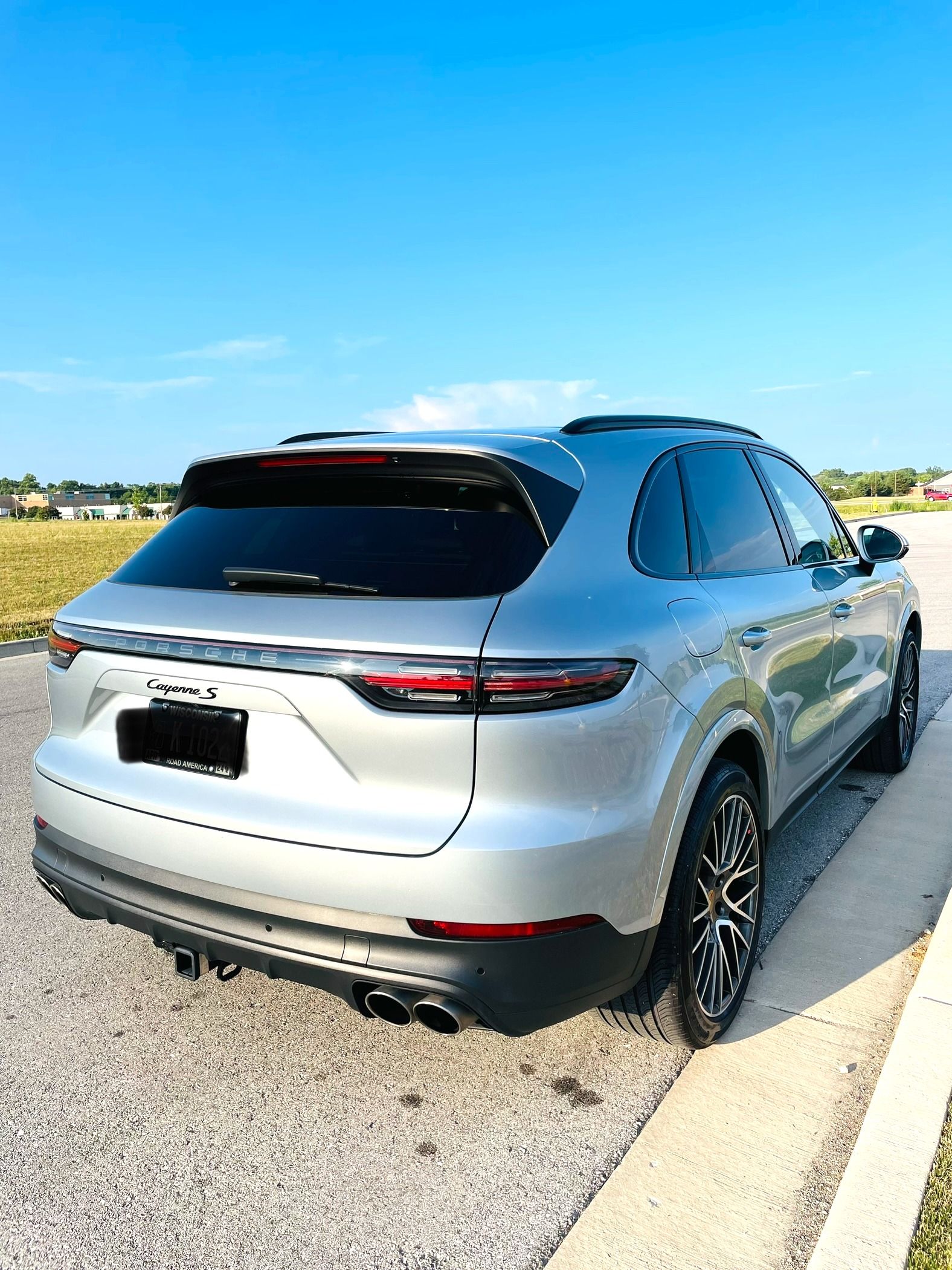 Used 2021 Porsche Cayenne S AWD/4WD image 5