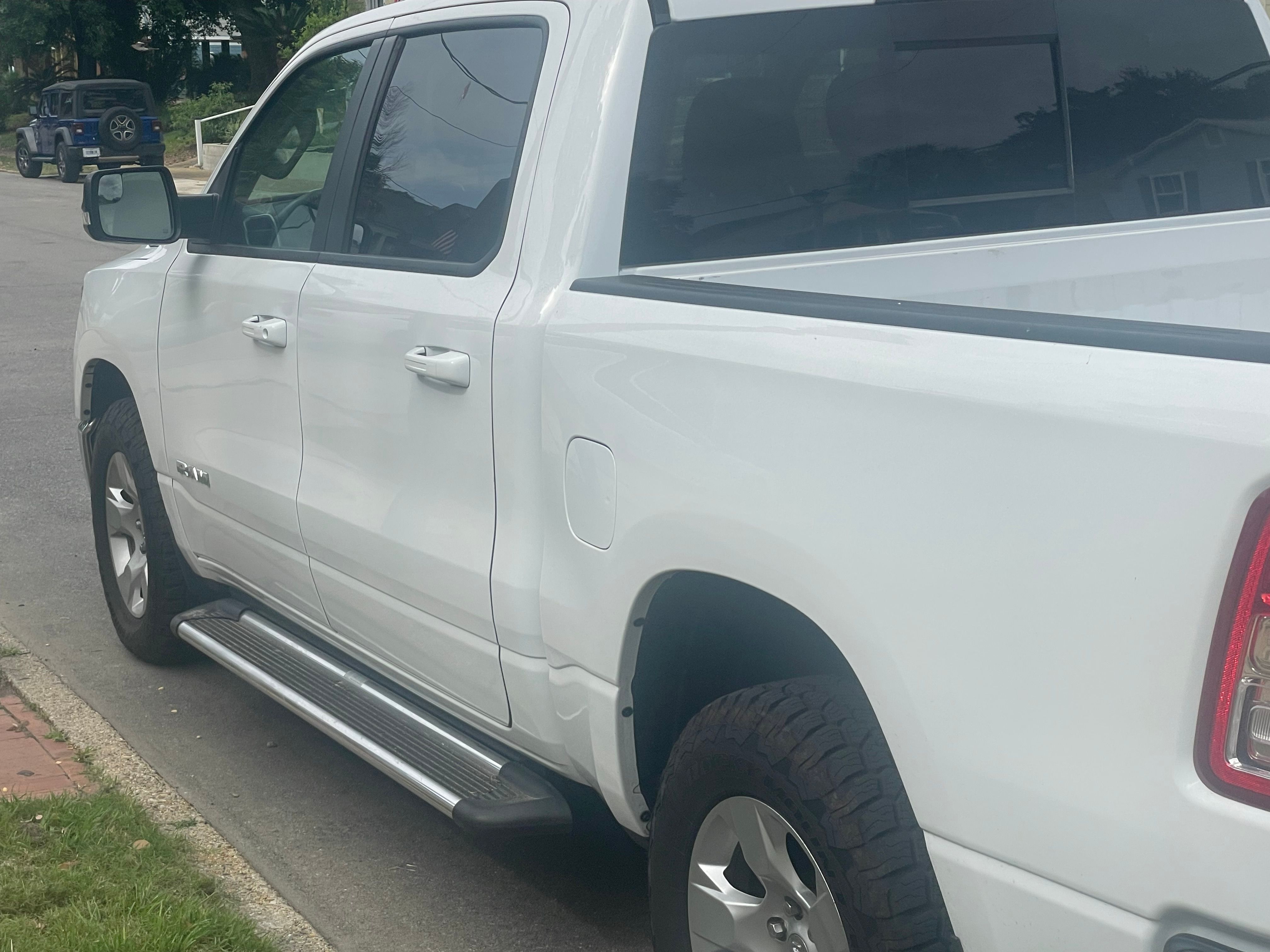 Used 2022 RAM 1500 Big Horn RWD image 6