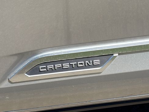 Used 2023 Toyota Sequoia Capstone AWD/4WD image 6