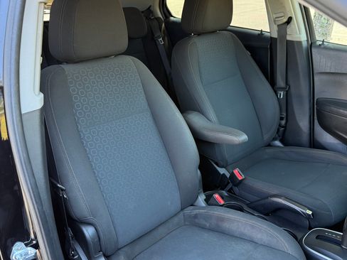 Used 2020 Chevrolet Trax LS w/ Tint and Cruise Package FWD image 17