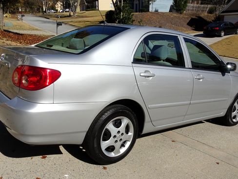 Used 2006 Toyota Corolla CE image 12