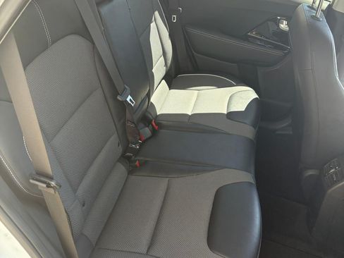 Used 2020 Kia Niro EX image 14