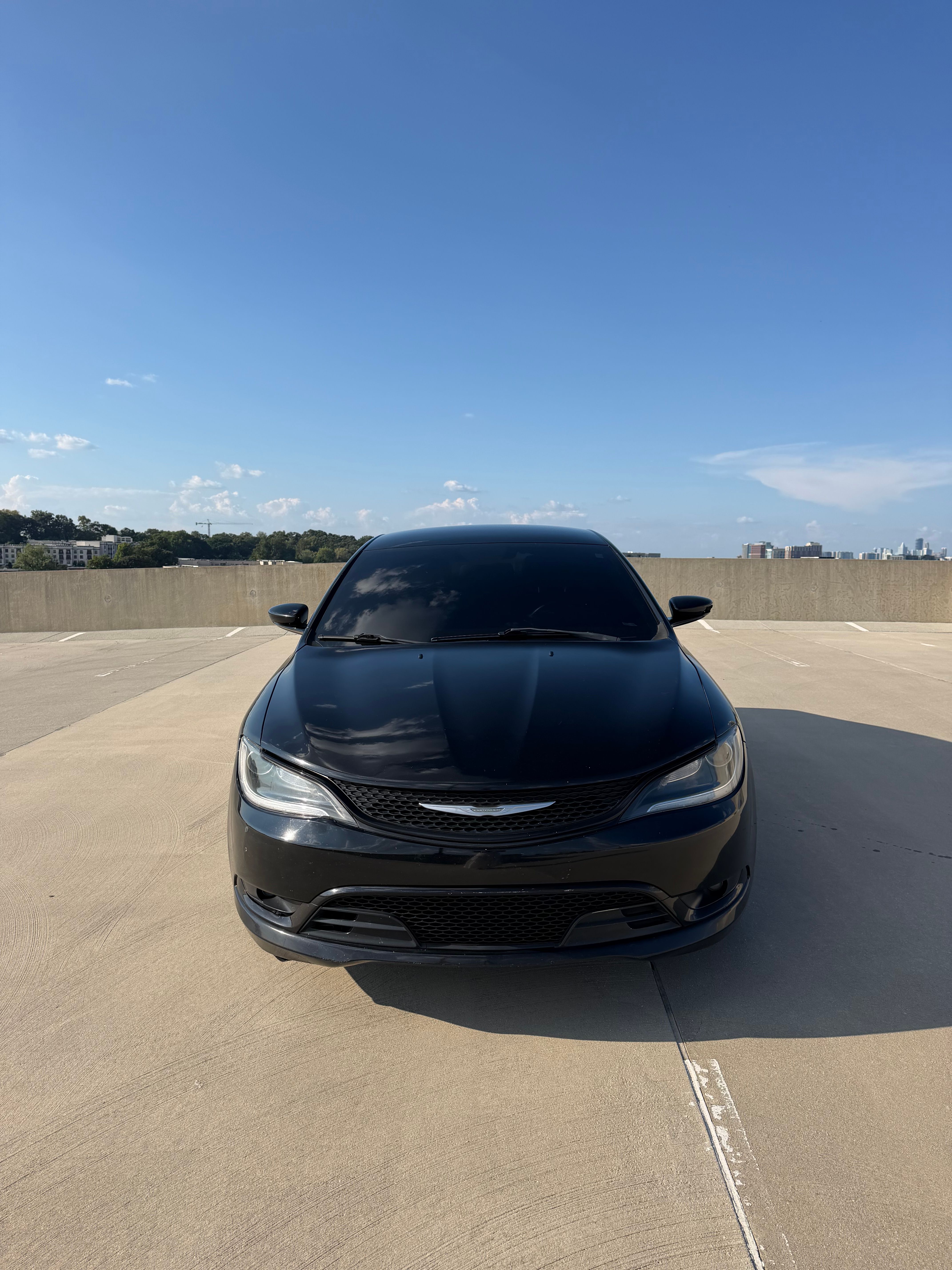 Used 2015 Chrysler 200 S w/ Navigation & Sound Group I FWD image 1