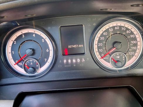 Used 2017 RAM 1500 Express image 13