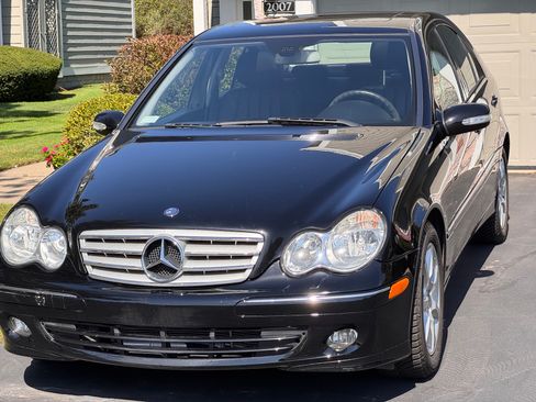 Used 2007 Mercedes-Benz C 280 4MATIC Sedan image 2
