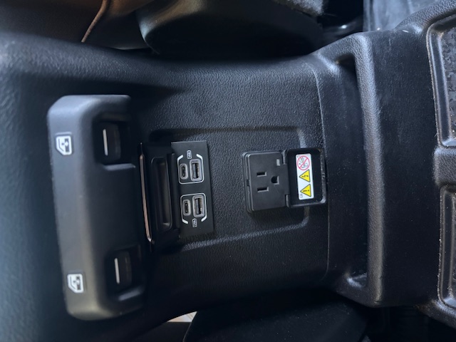 Used 2021 Jeep Wrangler Unlimited Rubicon AWD/4WD image 17
