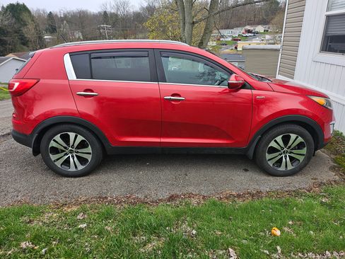 Used 2012 Kia Sportage EX w/ EX Premium Pkg image 2