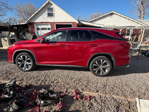 Used 2018 Lexus RX 350L Premium w/ Premium Package image 2