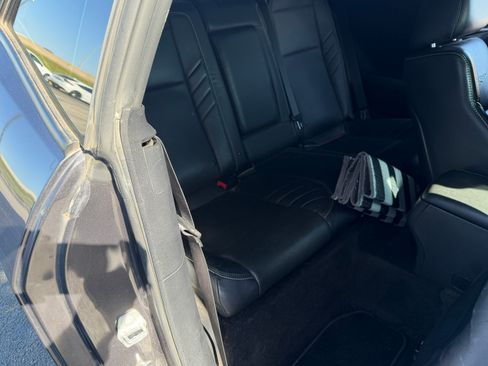 Used 2015 Dodge Challenger SRT w/ Technology Group image 10