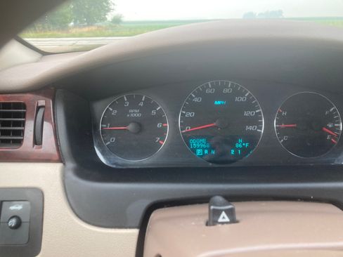 Used 2008 Chevrolet Impala LT FWD image 9