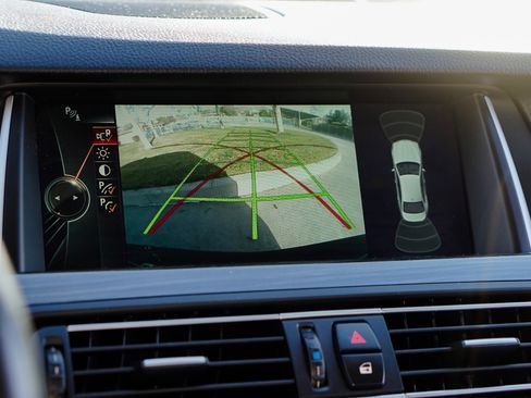 Used 2014 BMW 528i Sedan image 15