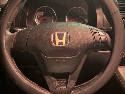 Used 2011 Honda CR-V LX image 12