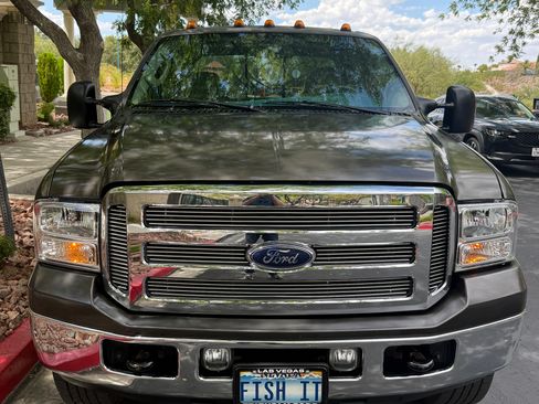 Used 2006 Ford F250 Lariat AWD/4WD image 4