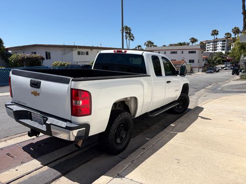 Used 2008 Chevrolet Silverado 2500 W/T AWD/4WD image 8