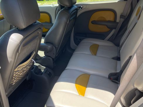 Used 2002 Chrysler PT Cruiser Limited image 8