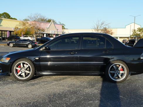 Used 2006 Mitsubishi Lancer Evolution IX image 9