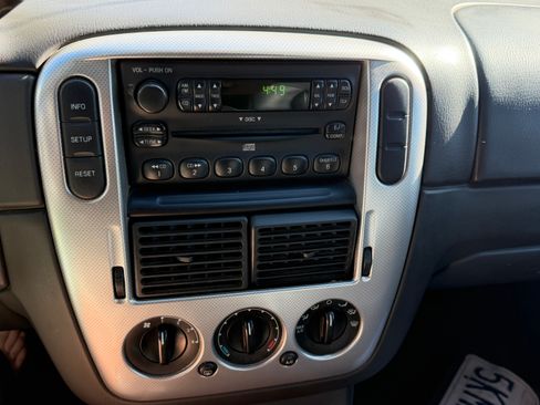 Used 2005 Mercury Mountaineer Premier AWD/4WD image 11