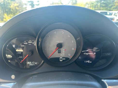 Used 2014 Porsche Cayman S image 14