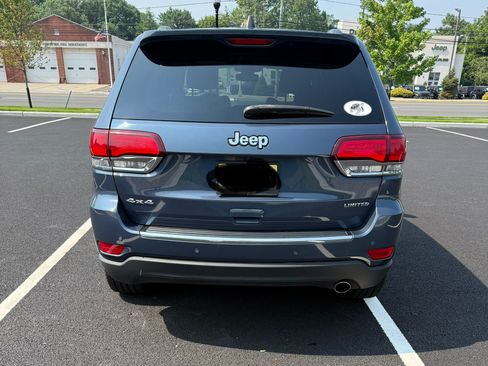 Used 2020 Jeep Grand Cherokee Limited AWD/4WD image 10