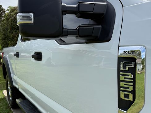 Used 2017 Ford F250 XLT image 17