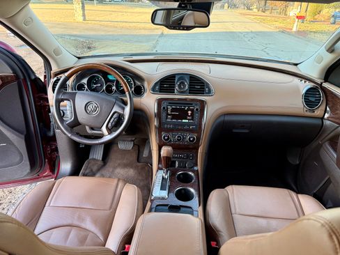 Used 2017 Buick Enclave Leather w/ Trailering Package image 14
