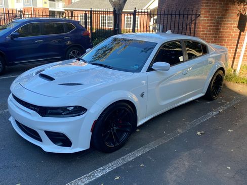Used 2020 Dodge Charger SRT Hellcat w/ Harman/Kardon Audio Group RWD image 1