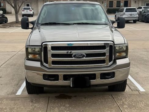 Used 2006 Ford F350 XLT image 6