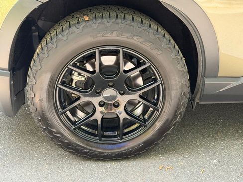 Used 2024 Subaru Ascent Onyx Edition Limited image 11