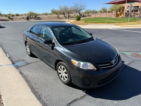 Used 2013 Toyota Corolla L image 26