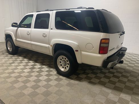 Used 2003 Chevrolet Suburban 2500 LT w/ LT Preferred Equipment Group image 5