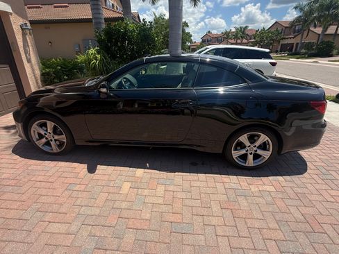 Used 2013 Lexus IS 350C w/ Luxury Pkg RWD image 8