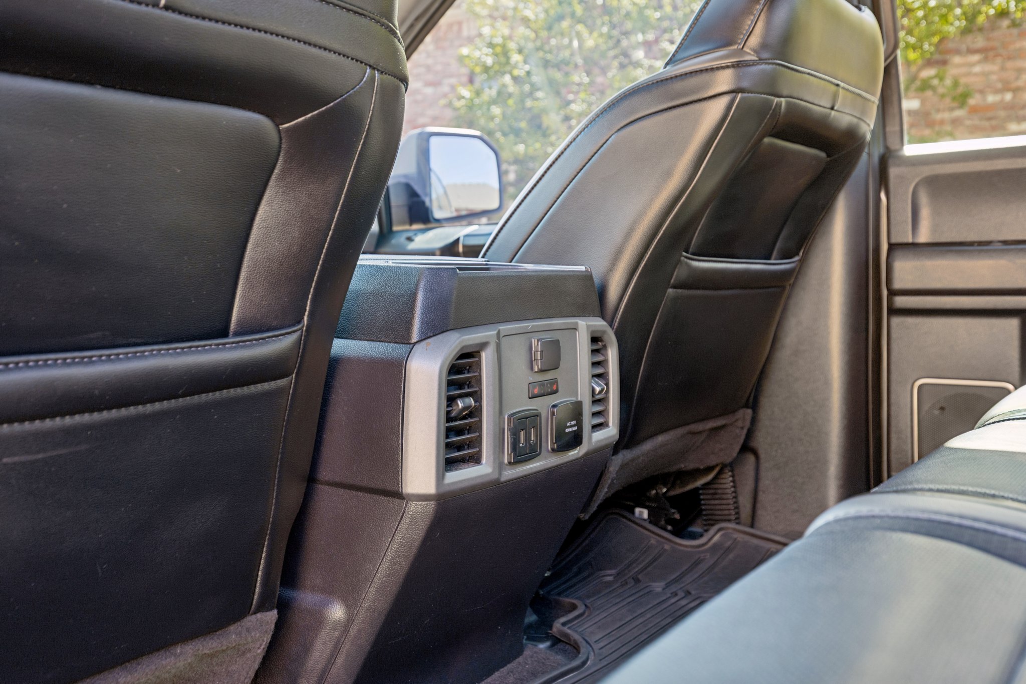 Used 2019 Ford F150 Raptor w/ Equipment Group 802A Luxury AWD/4WD image 11