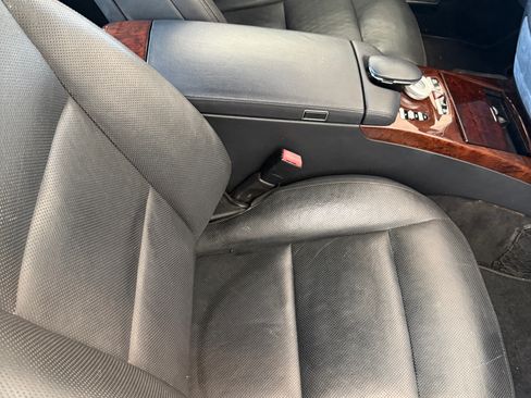 Used 2011 Mercedes-Benz S 550 4MATIC image 6